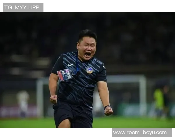 刘建业执教铜梁龙引发关注踢蓉城之战将成焦点之战